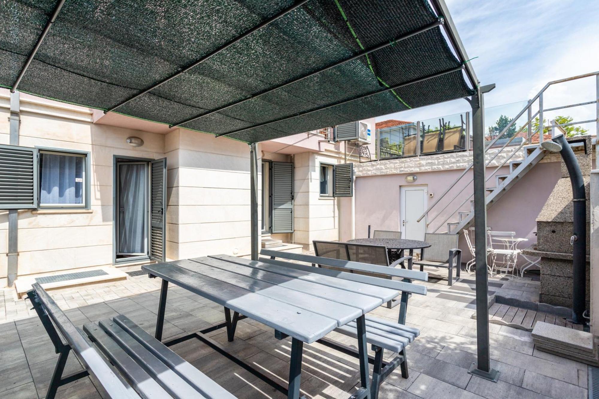 Villa Violeta With The Sea View, 3 Min Walk To The Beach Split Dış mekan fotoğraf