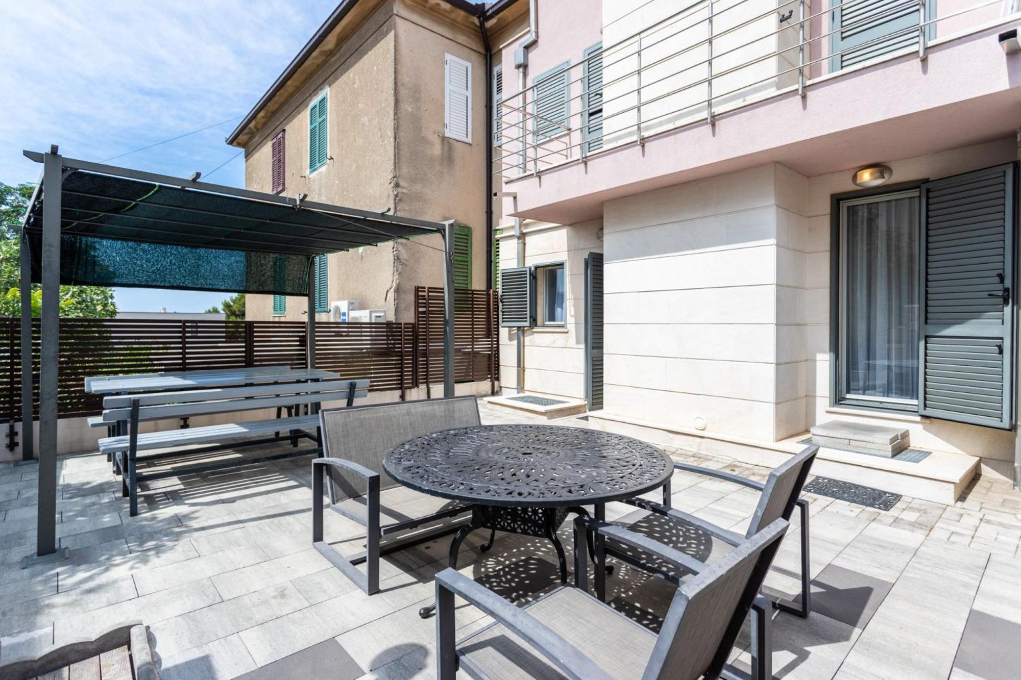 Villa Violeta With The Sea View, 3 Min Walk To The Beach Split Dış mekan fotoğraf