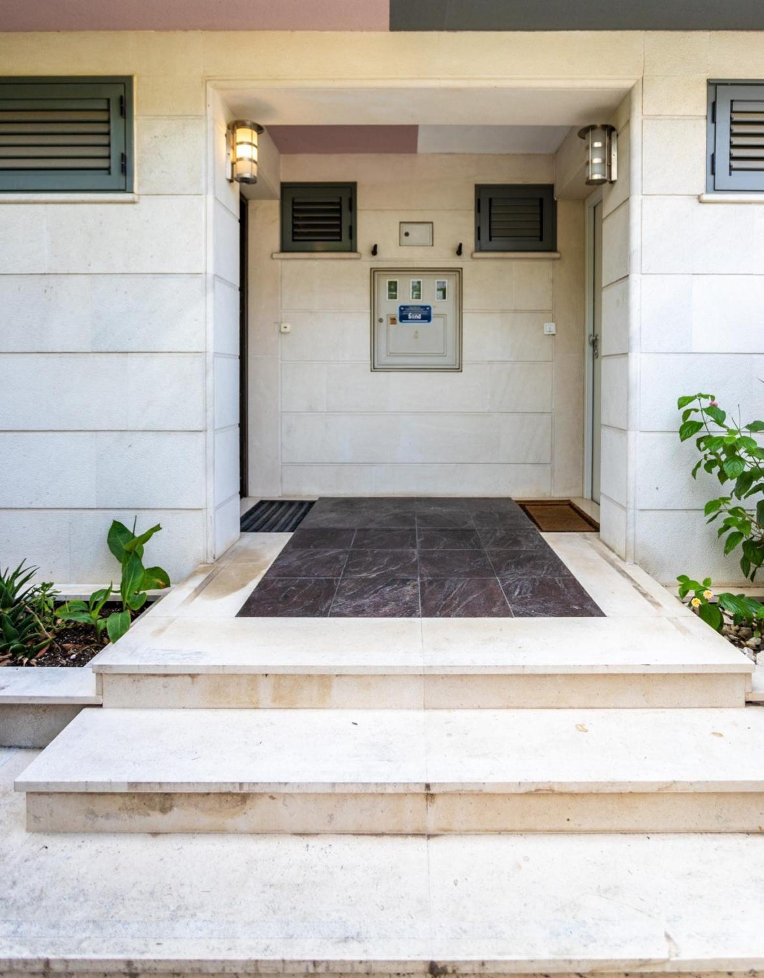 Villa Violeta With The Sea View, 3 Min Walk To The Beach Split Dış mekan fotoğraf